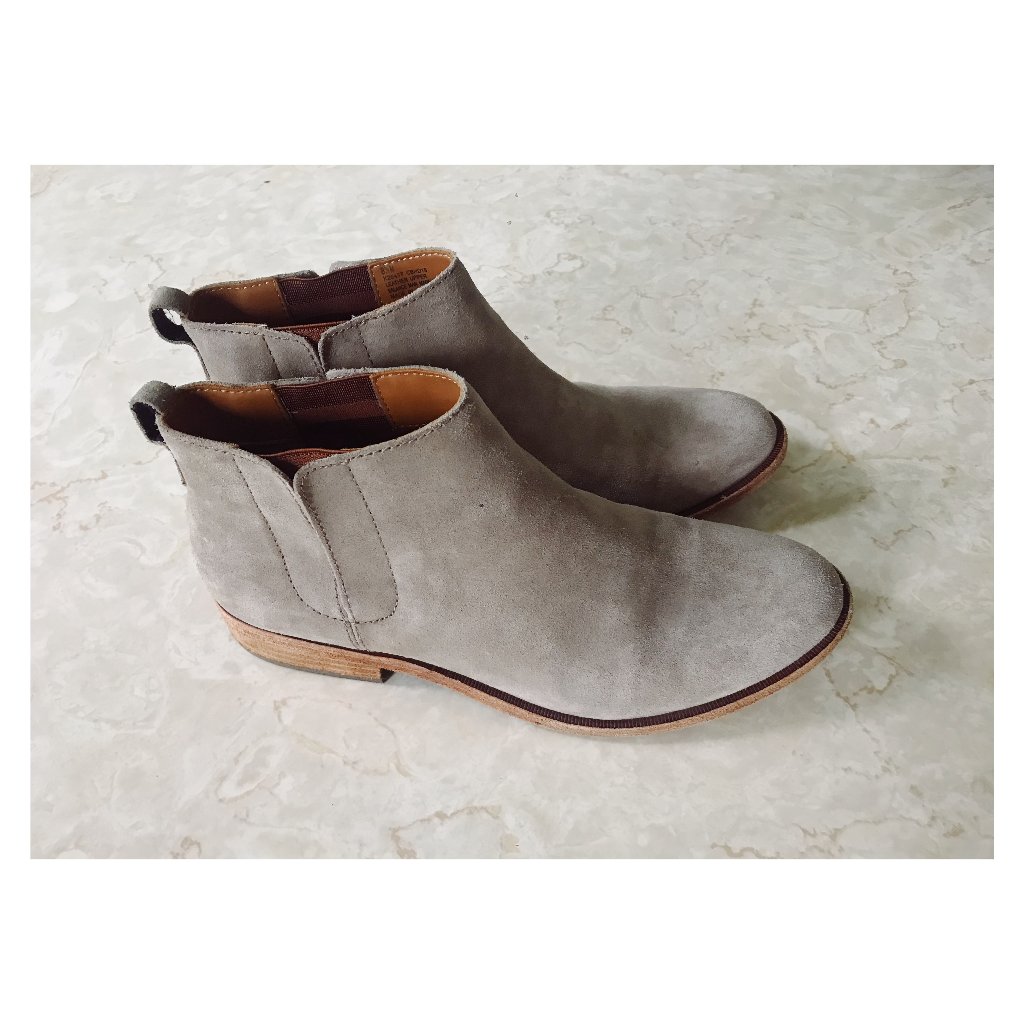 Kork-Ease Tan Suede Chelsea Boot Sz 8.5
